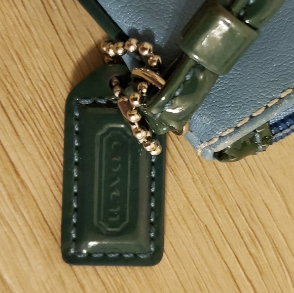 SALE **Coach Wristlet** - Picture 3 of 6